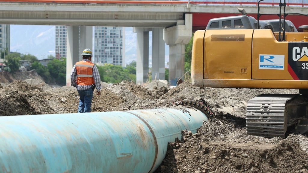 Agua Y Drenaje Niega Sobrecosto En Válvulas, Pero Expertos Y Ciudadanos Exigen Transparencia Ante Diferencias De Hasta 306% En Los Precios.