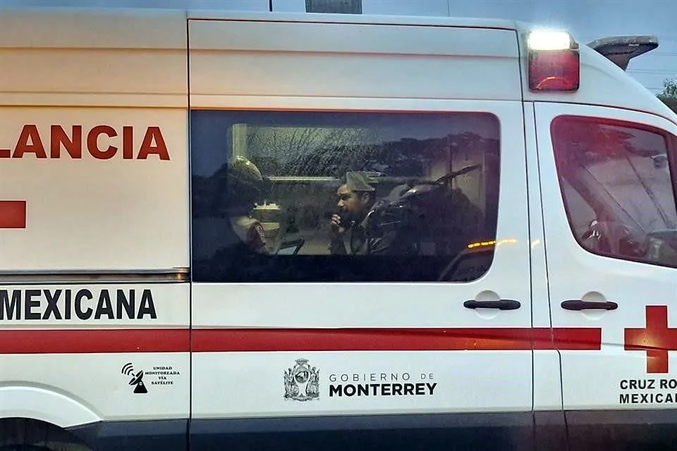 Choque En Gasolinera - Entre Regios Choque-en-gasolinera-constitución-accidente-vial-lluvias