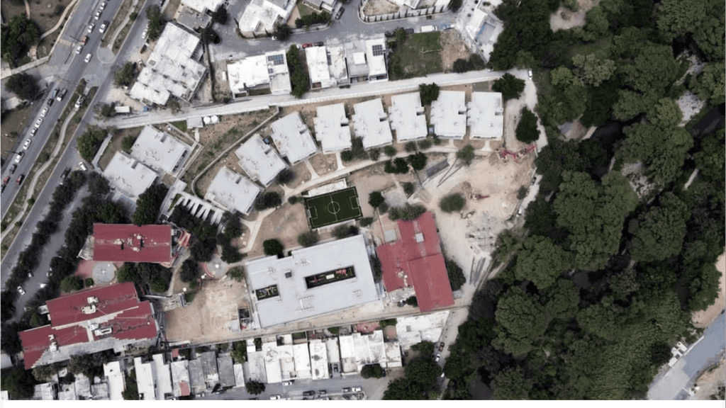 Capullos-8.7-millones-constructora-politezza-recursos-públicos-imagen-política-promoción-personal-dif-nuevo-león - Entre Regios