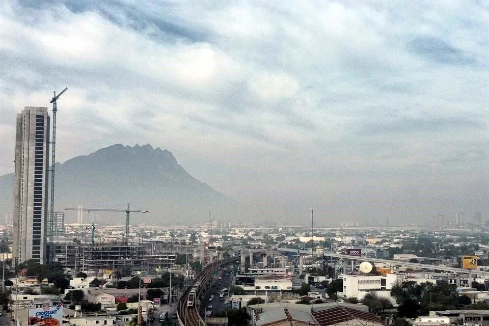 Image - Entre Regios Denuncian Fallas Por Aire Sucio En Nuevo León. El Aire Tóxico Persiste Por Falta De Datos, Ocultando La Contaminación Y Riesgos a La Salud.