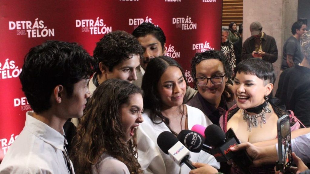 Serie Detrás Del Telón  - Entre Regios